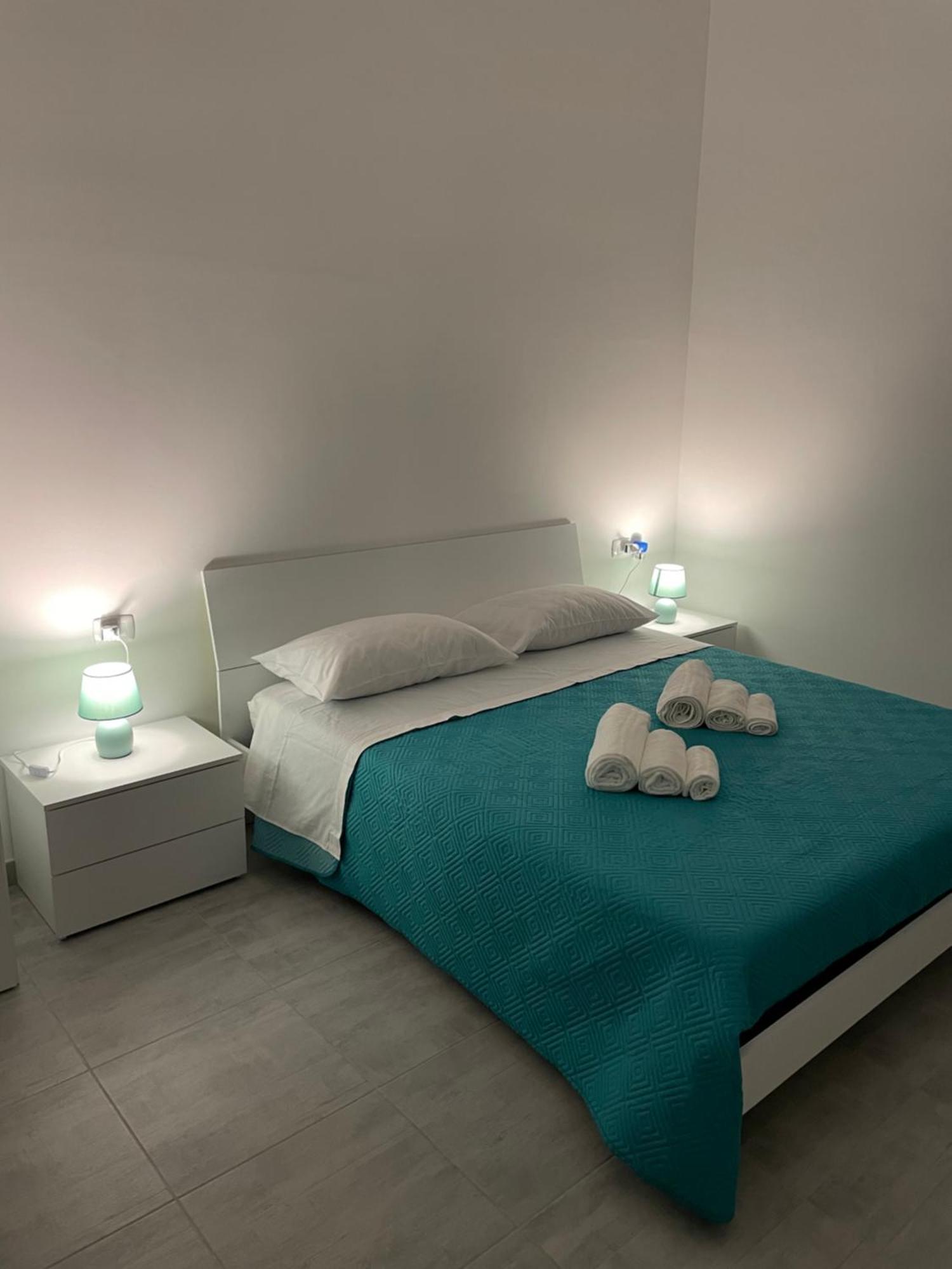 Borraco Rooms San Pietro in Bevagna Bagian luar foto